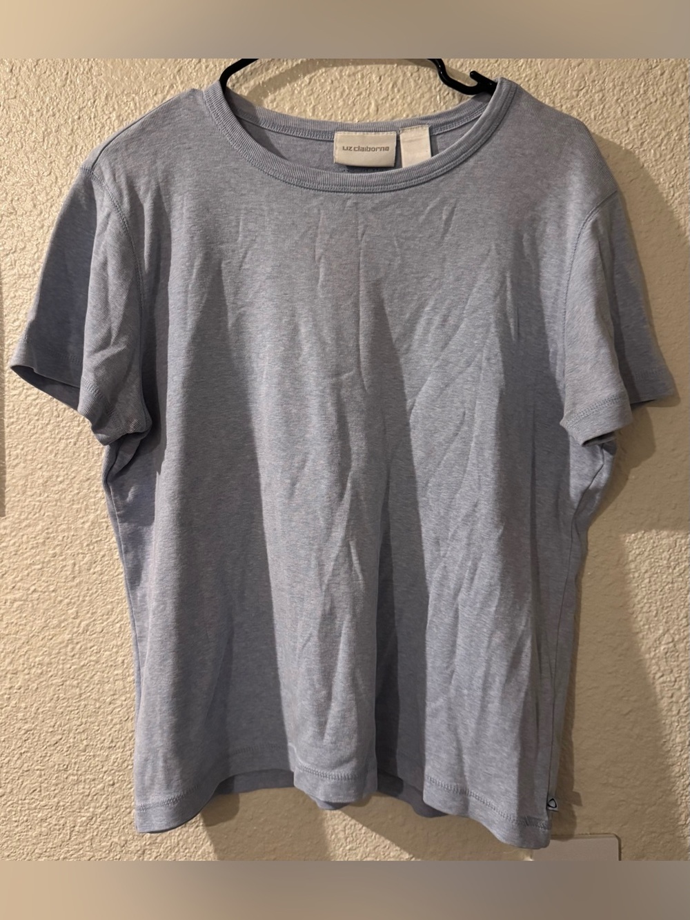 Liz Claiborne Light Blue Short Sleeve Crewneck Tee